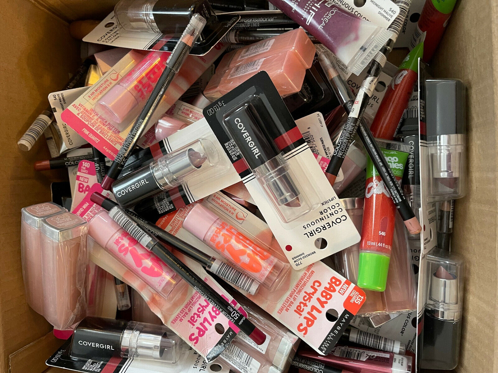 200 x ASSORTED Makeup COSMETICS MIXED BRANDS LOreal CoverGirl Wholesale Lot 200